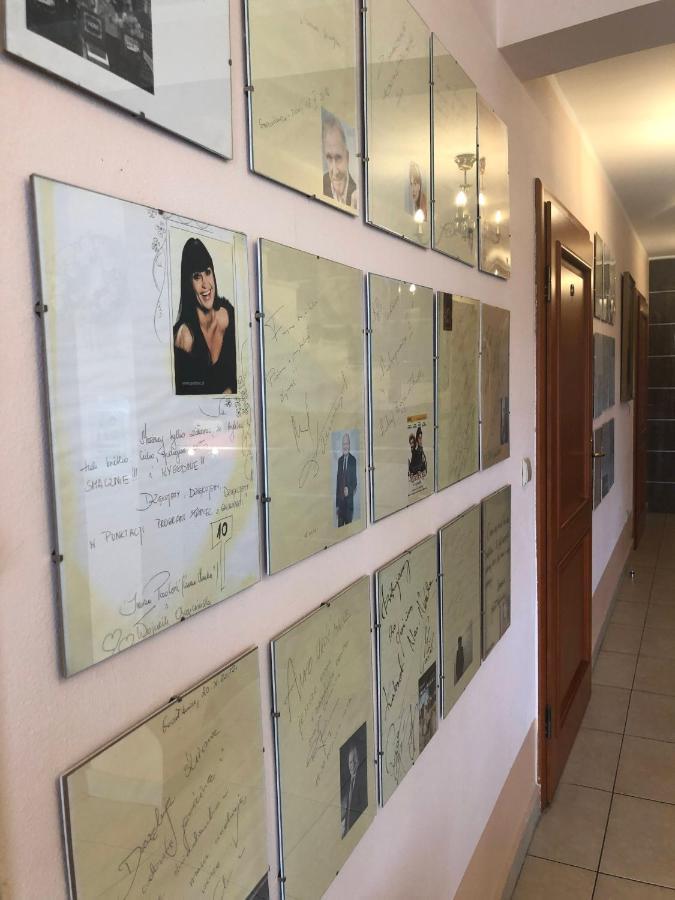 Willa Anna - Pokoje Goscinne Goczałkowice-Zdrój Exteriör bild